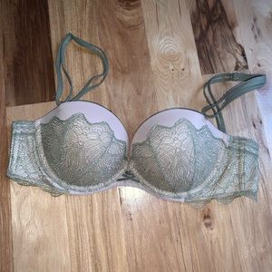 Victoria’s Secret Bra